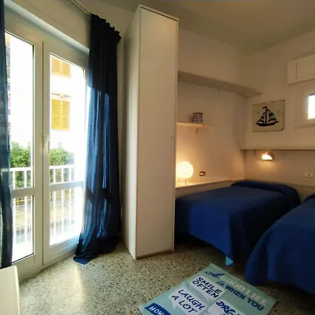 Cristina House Apartman Levanto