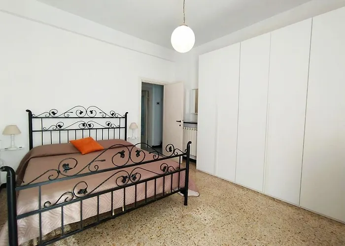 Cristina House 아파트 레반토