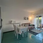 Cristina House 公寓 莱万托